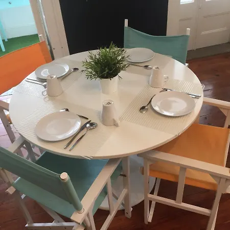 호스텔 Nest House